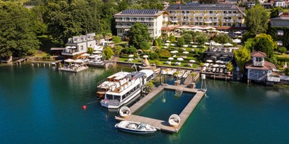 Wellnessurlaub - Pools: Innenpool - Kärnten - KOLLERs Hotel - Direkt am See in sonniger und südseitiger Lage.  - KOLLERs Hotel