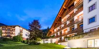 Wellnessurlaub - Hotel-Schwerpunkt: Wellness & Skifahren - Presseggersee - Hotelansicht - Hotel NockResort