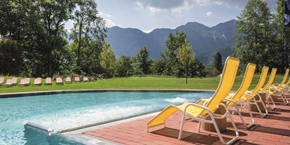 Wellnessurlaub - Umgebungsschwerpunkt: am Land - Berchtesgaden - ganzjährig beheiztes Aussenschwimmbecken - Vivea Gesundheitshotel Bad Goisern