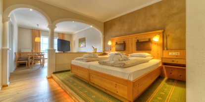 Wellnessurlaub - Bettgrößen: Doppelbett - Teisendorf - Familien-Suite Sonnenbogen - POST Family Resort