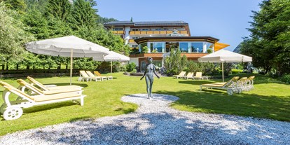 Wellnessurlaub - Preisniveau: moderat - Schoppernau - Liegewiese Alpenhotel Oberstdorf - Alpenhotel Oberstdorf