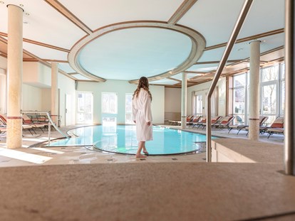 Wellnessurlaub - Shiatsu Massage - Titting - Hotel Dirsch Wellness  Spa Resort Naturpark Altmühltal