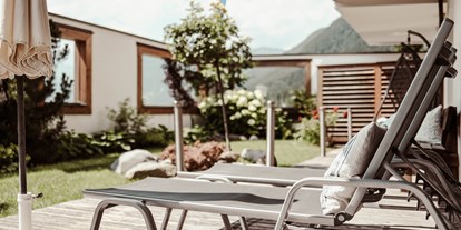 Wellnessurlaub - Aromatherapie - Finkenberg - Kleiner, feiner Garten in unserem Wellnessbereich. - Hotel St. Georg zum See