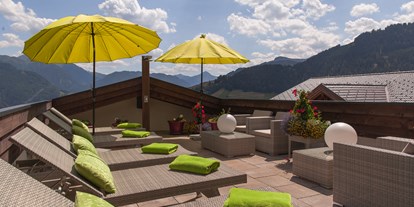 Wellnessurlaub - Hotel-Schwerpunkt: Wellness & Skifahren - Berwang - Rooftop Relax Lounge - mein romantisches Hotel Garni Toalstock
