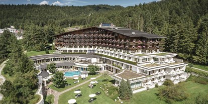 Wellnessurlaub - Hotel-Schwerpunkt: Wellness & Familie - Tiroler Oberland - Krumers Alpin – Your Mountain Oasis****s