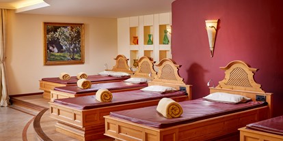 Wellnessurlaub - Ayurveda Massage - Garmisch-Partenkirchen - Relais & Chateaux Hotel Singer