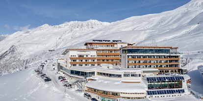 Wellnessurlaub - Hotel-Schwerpunkt: Wellness & Skifahren - Vals/Mühlbach - Hotel Riml Außenansicht  - SKI | GOLF | WELLNESS Hotel Riml****S