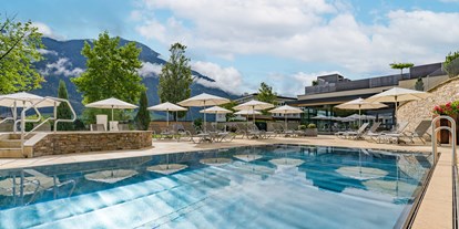 Wellnessurlaub - Pools: Schwimmteich - Oberaudorf - Sport- und Wellnesshotel Held****s