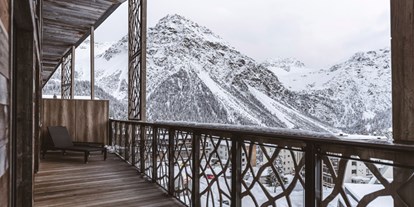 Wellnessurlaub - zustellbare Kinderbetten - St. Moritz - Aussicht - Valsana Hotel Arosa
