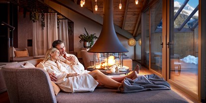 Wellnessurlaub - Ayurveda Massage - Finkenberg - Hotel Quelle Nature Spa Resort *****