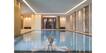 Wellnessurlaub - Pools: Infinity Pool - Schnalstal - Hotel Sonnbichl