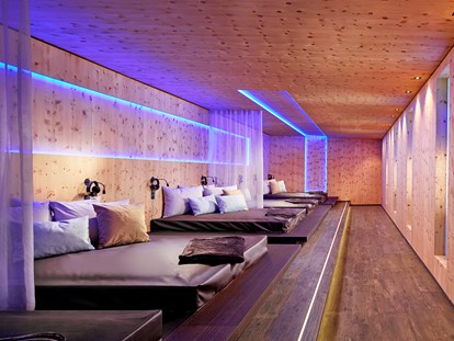 Wellnessurlaub - Finnische Sauna - Meran - Ruheraum mit Wasserbetten - Hotel Das Sonnenparadies
