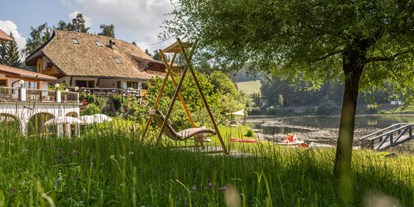Wellnessurlaub - Umgebungsschwerpunkt: Berg - Lana (Trentino-Südtirol) - Großzügiger Garten und Außenbereich - Hotel Weihrerhof