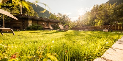 Wellnessurlaub - barrierefrei - Südtirol  - Relaxterrasse - Wellness-Terrasse - Naturhotel Rainer