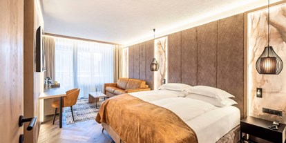 Wellnessurlaub - Textilsauna - Brixen - Quellenhof Luxury Resort Passeier
