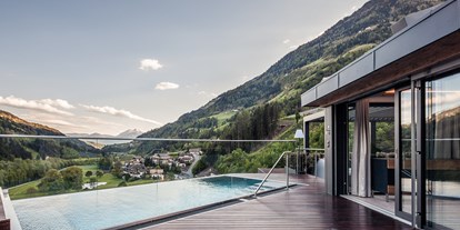 Wellnessurlaub - Umgebungsschwerpunkt: am Land - St. Ulrich (Trentino-Südtirol) - Quellenhof Luxury Resort Passeier