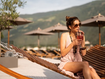 Wellnessurlaub - Hotel-Schwerpunkt: Wellness & Beauty - Rooftop Sky SPA - Sonnen Resort