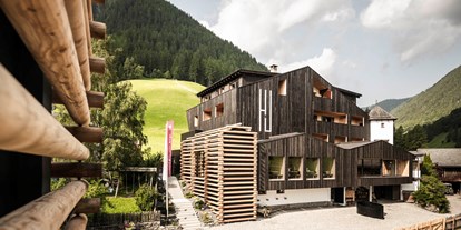 Wellnessurlaub - Hotel-Schwerpunkt: Wellness & Beauty - Mayrhofen (Mayrhofen) - Außenansicht - Wanderhotel Jaufentalerhof