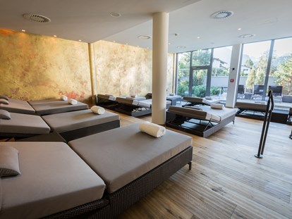 Wellnessurlaub - Bettgrößen: Doppelbett - Allgäu - Ruheraum mit Blick in die Berge - Hotel Exquisit