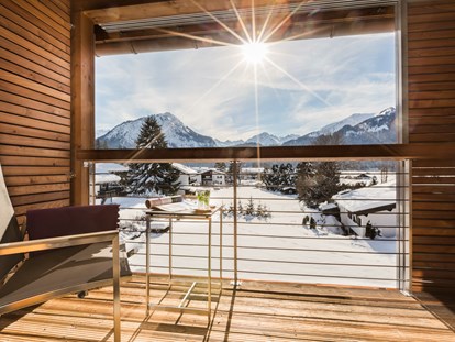 Wellnessurlaub - Aromatherapie - Allgäu - Strahlende Wintertage in Oberstdorf - Hotel Exquisit