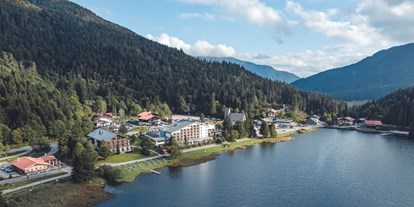 Wellnessurlaub - Kräutermassage - Bad Aibling - Arabella Alpenhotel am Spitzingsee, a Tribute Portfolio Hotel