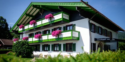Wellnessurlaub - Klassifizierung: 4 Sterne - Ried im Zillertal - Außenansicht Sommer
 - Landhaus am Stein