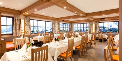 Wellnessurlaub - Hotelbar - Fuschl am See - Restaurant - Naturhotel Reissenlehen