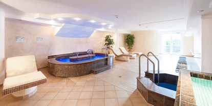 Wellnessurlaub - Hotel-Schwerpunkt: Wellness & Beauty - Oberbayern - Wellnessbereich - Naturhotel Reissenlehen
