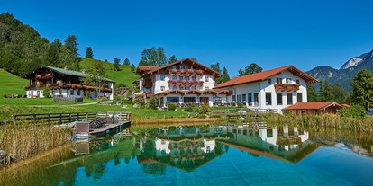 Wellnessurlaub - Pools: Schwimmteich - Unken - Naturhotel Reissenlehen - Naturhotel Reissenlehen
