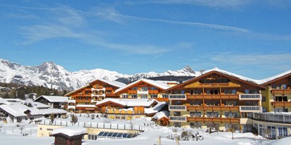 Wellnessurlaub - Lymphdrainagen Massage - Bad Kohlgrub - Alpenpark Resort Seefeld im Winter - Alpenpark Resort