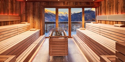 Wellnessurlaub - Außensauna - St. Valentin auf der Haide - Sauna - Alpine Hotel Resort Goies