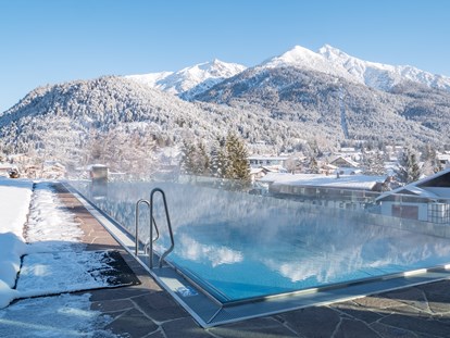 Wellnessurlaub - Bettgrößen: Queen Size Bett - Garmisch-Partenkirchen - Alpin Resort Sacher Seefeld - Tirol