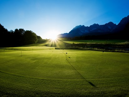 Wellnessurlaub - Umgebungsschwerpunkt: Berg - Oberndorf in Tirol - Driving Range inkl. Golf Sport Academy Stanglwirt - Bio-Hotel Stanglwirt