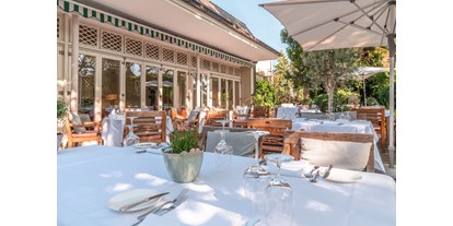 Wellnessurlaub - Hotelbar - Bad Herrenalb - Terrasse für die 2 A la cart Restaurants - Hotel Erbprinz