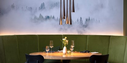 Wellnessurlaub - Gesichtsmassage - Wolfach - Restaurant Destille - Hotel Engel Obertal - Wellness und Genuss Resort