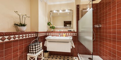 Wellnessurlaub - Finnische Sauna - Ühlingen-Birkendorf - Komfort-Doppelzimmer - Relais & Châteaux Hotel Schwarzmatt