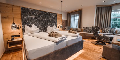 Wellnessurlaub - Hotel-Schwerpunkt: Wellness & Skifahren - Chiemgau - Doppelzimmer Superior (Beispiel) - Hotel Unterwirt