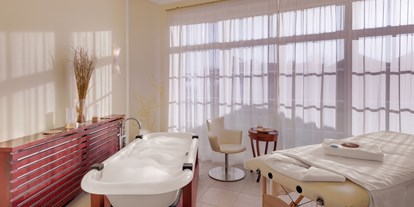 Wellnessurlaub - Ayurveda Massage - Brandenburg - Precise Resort Schwielowsee