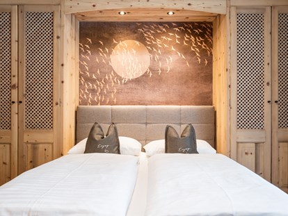 Wellnessurlaub - Honigmassage - Oberndorf in Tirol - Hotel Gassner 4 Sterne Superior