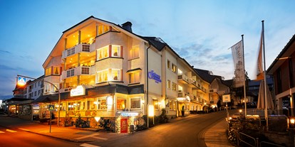 Wellnessurlaub - Klassifizierung: 4 Sterne - Bad Arolsen - Außenaufnahme Göbel´s Landhotel - Göbel´s Landhotel