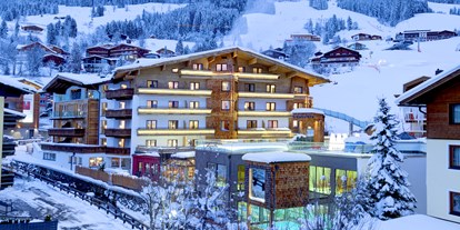 Wellnessurlaub - Umgebungsschwerpunkt: am Land - Berchtesgaden - Außenansicht Winter - Hotel Kendler