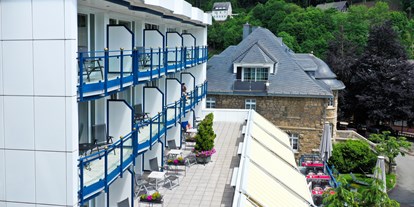 Wellnessurlaub - Klassifizierung: 4 Sterne - Bad Arolsen - Terrasse - Rüters Parkhotel