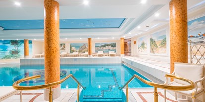 Wellnessurlaub - Sagard - 18x6m großem Thermal-Schwimmbecken auf Salzwasserbasis - Rugard Strandhotel
