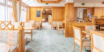Wellnessurlaub - Sagard - Das Panoramarestaurant Königsstuhl bietet ein reichhaltiges Frühstücksbuffet an.  - Rugard Strandhotel