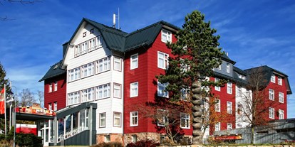 Wellnessurlaub - Finnische Sauna - Fladungen - Außenansicht Hotel - Konsum Berghotel Oberhof