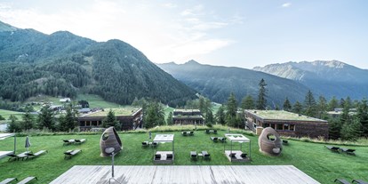 Wellnessurlaub - Kräutermassage - Taisten - Gradonna****s Mountain Resort Châlets & Hotel