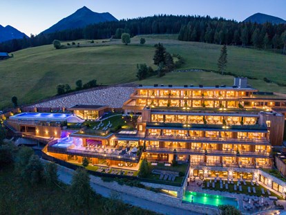 Wellnessurlaub - Lymphdrainagen Massage - Partschins (Meran) - Tratterhof Mountain Sky® Hotel