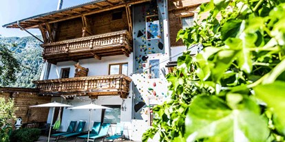 Wellnessurlaub - Außensauna - Gerlos - Alpenhotel Tyrol - 4* Adults Only Hotel am Achensee