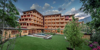 Wellnessurlaub - Honigmassage - Tirol - MalisGarten Green Spa Hotel
