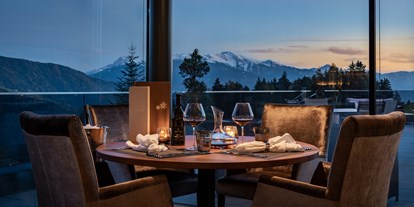 Wellnessurlaub - Ayurveda Massage - Tirol bei Meran - Hotel Edelweiss - Romantik & Genuss